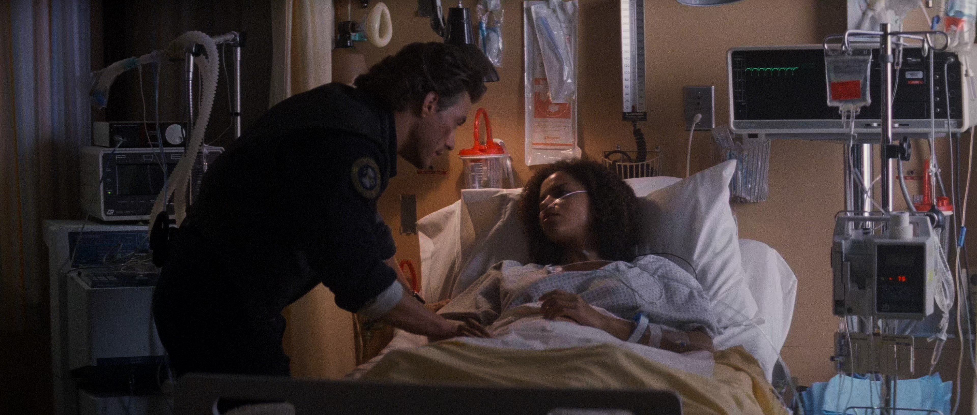 Timecop (1994) BDRip 2160p-NVENC 10 bit [HDR].mkv_snapshot_01.05.33.930.jpg