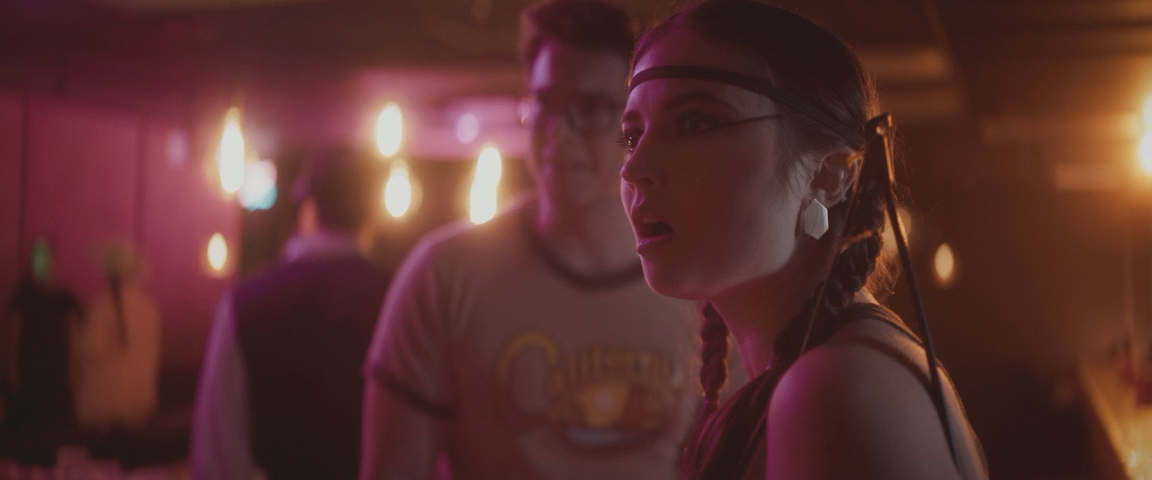 Хэллоуин '86 (2025) WEB-DLRip-AVC_ivanes.mkv_snapshot_00.58.10.625.png