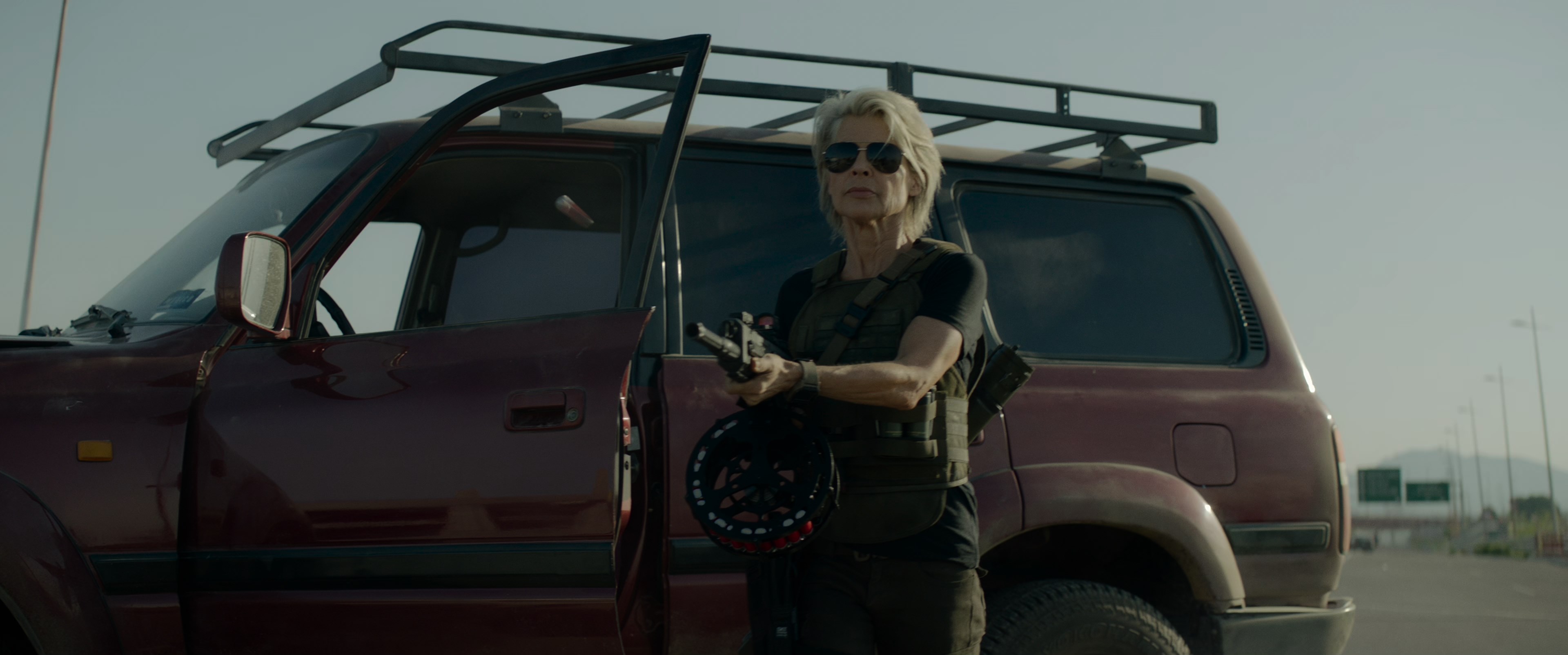 Terminator Dark Fate (2019) BDRip 2160p-NVENC 10 bit [HDR].mkv_snapshot_00.24.41.480.jpg