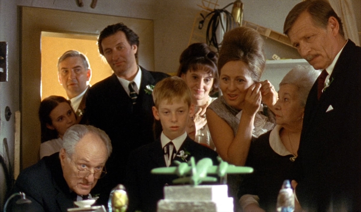 Уютные норки.1999.BDRip 720p msltel.mkv_snapshot_01.42.08.523.jpg