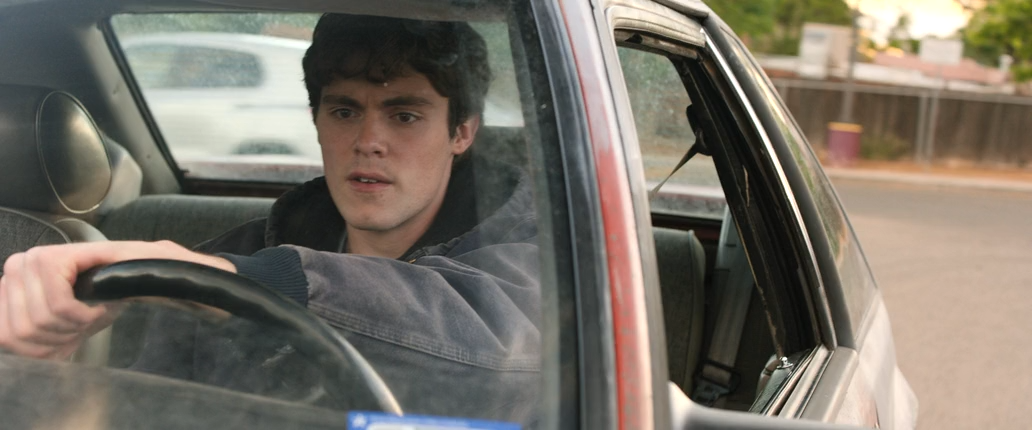 Джекпот (2025) WEB-DLRip-AVC_ivanes.mkv_snapshot_00.02.39.785.png