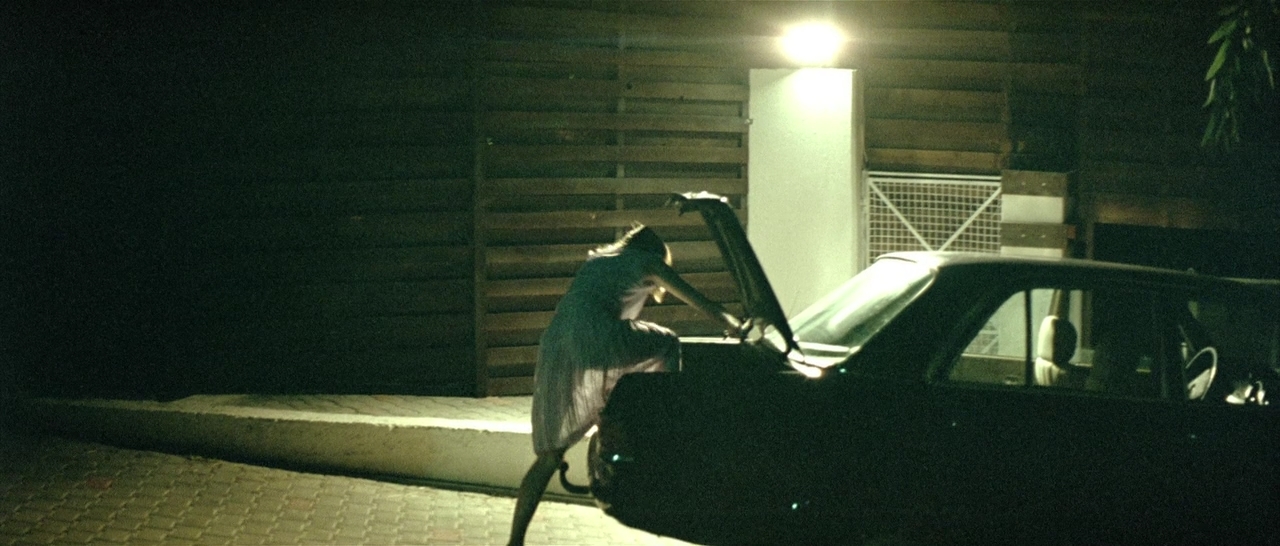 Клык.2009.BDRip 720p msltel.mkv_snapshot_01.27.33.476.jpg