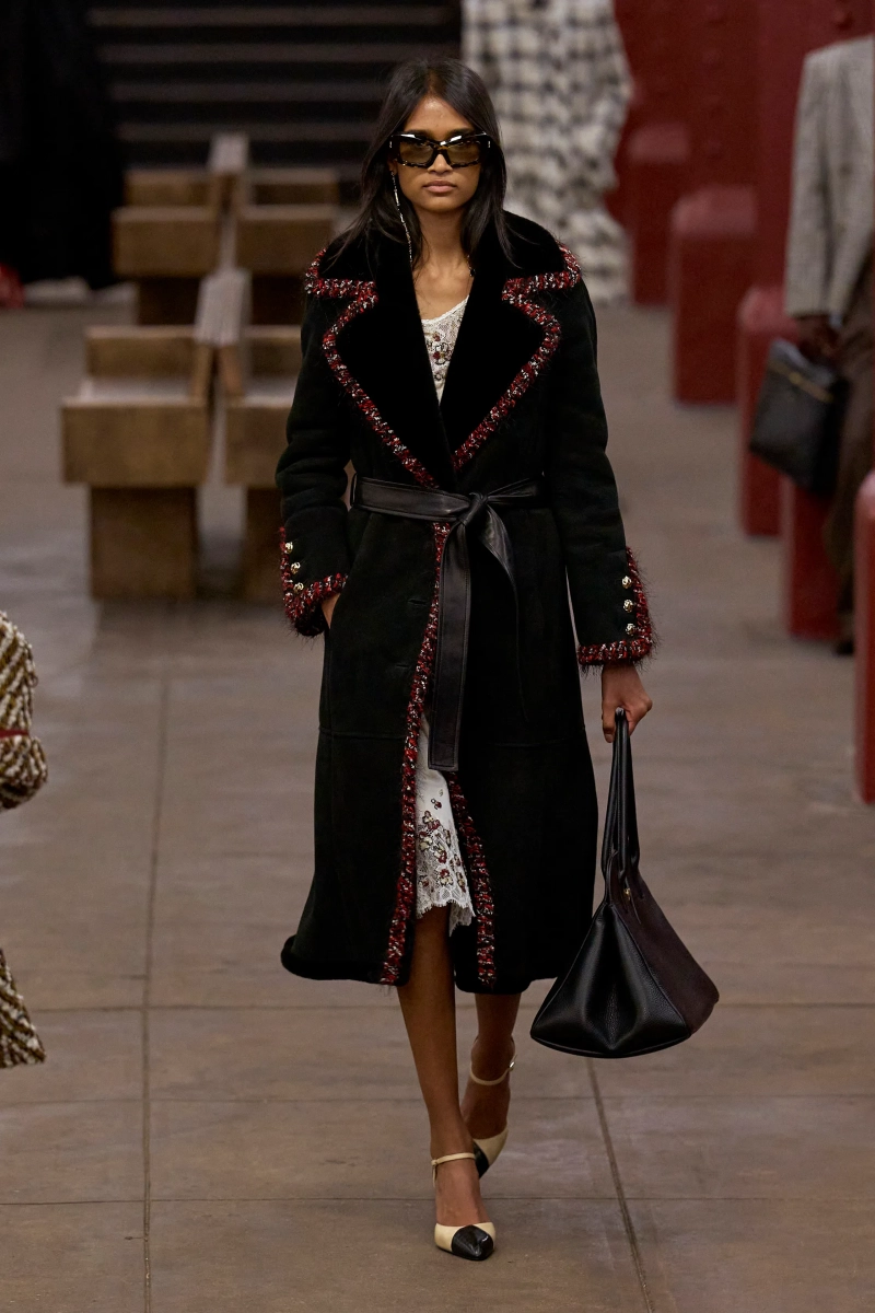 00055-chanel-pre-fall-2026-credit-gorunway.webp