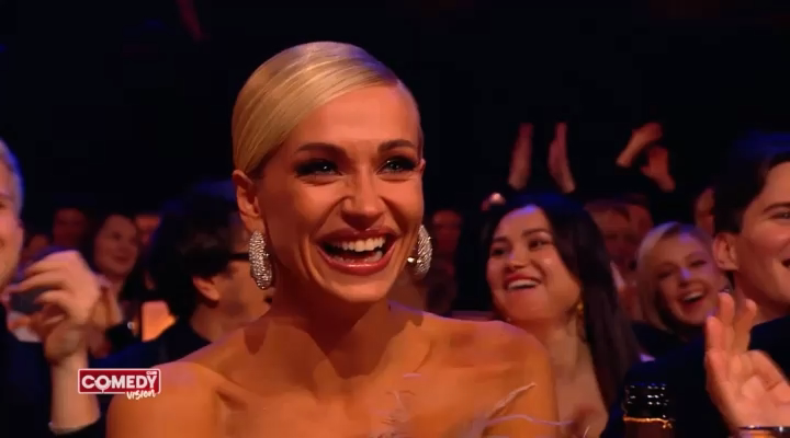 ����������� ��� Comedy Club / ������ 678. Comdedy Vision (01.01.2026) WEB-DLRip-AVC | BigFANGroup (�������� ��� ��������� ������� �����������)