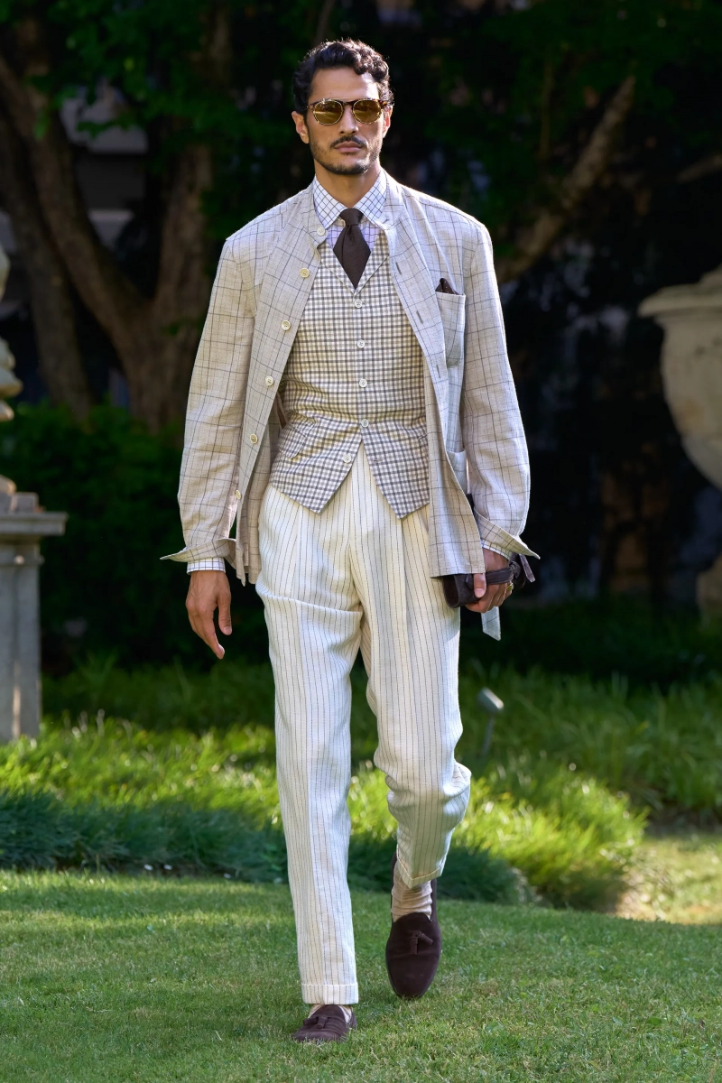 00007-dunhill-spring-2026-menswear-credit-brand.webp