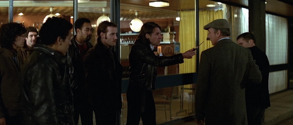 Выбор оружия.1981.BDRip AVC msltel.mkv_snapshot_01.07.58.625.jpg