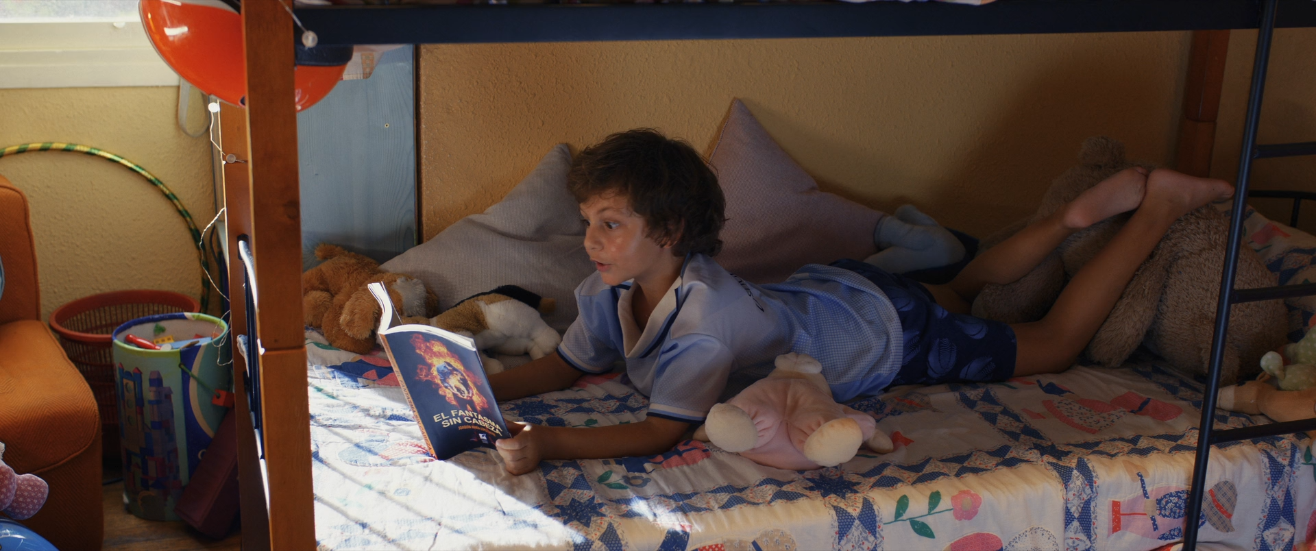 El casoplon 2025 WEB-DL 1080p.mkv_snapshot_00.15.11.png