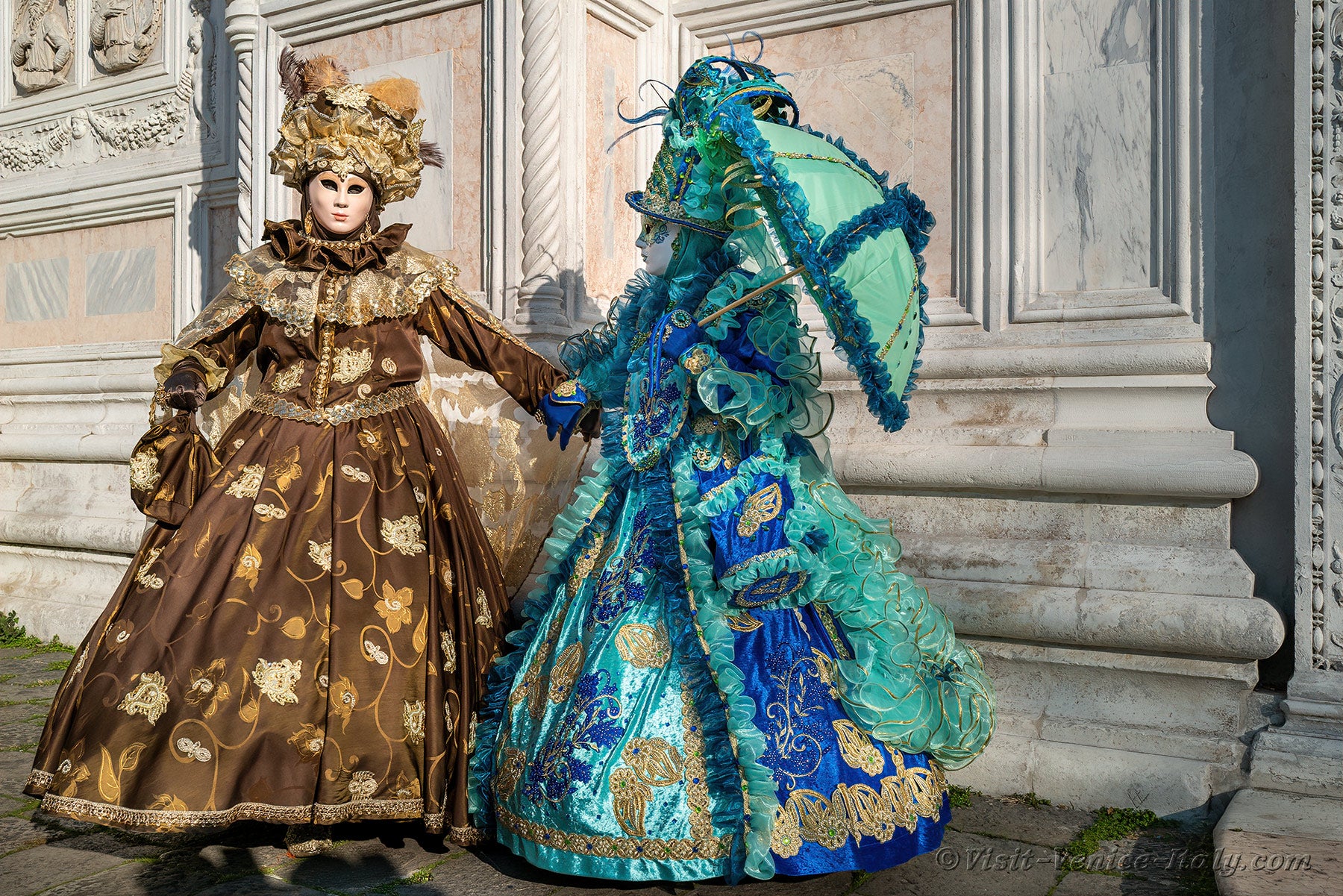 carnival-venice-2024-costume-masks-043.jpg