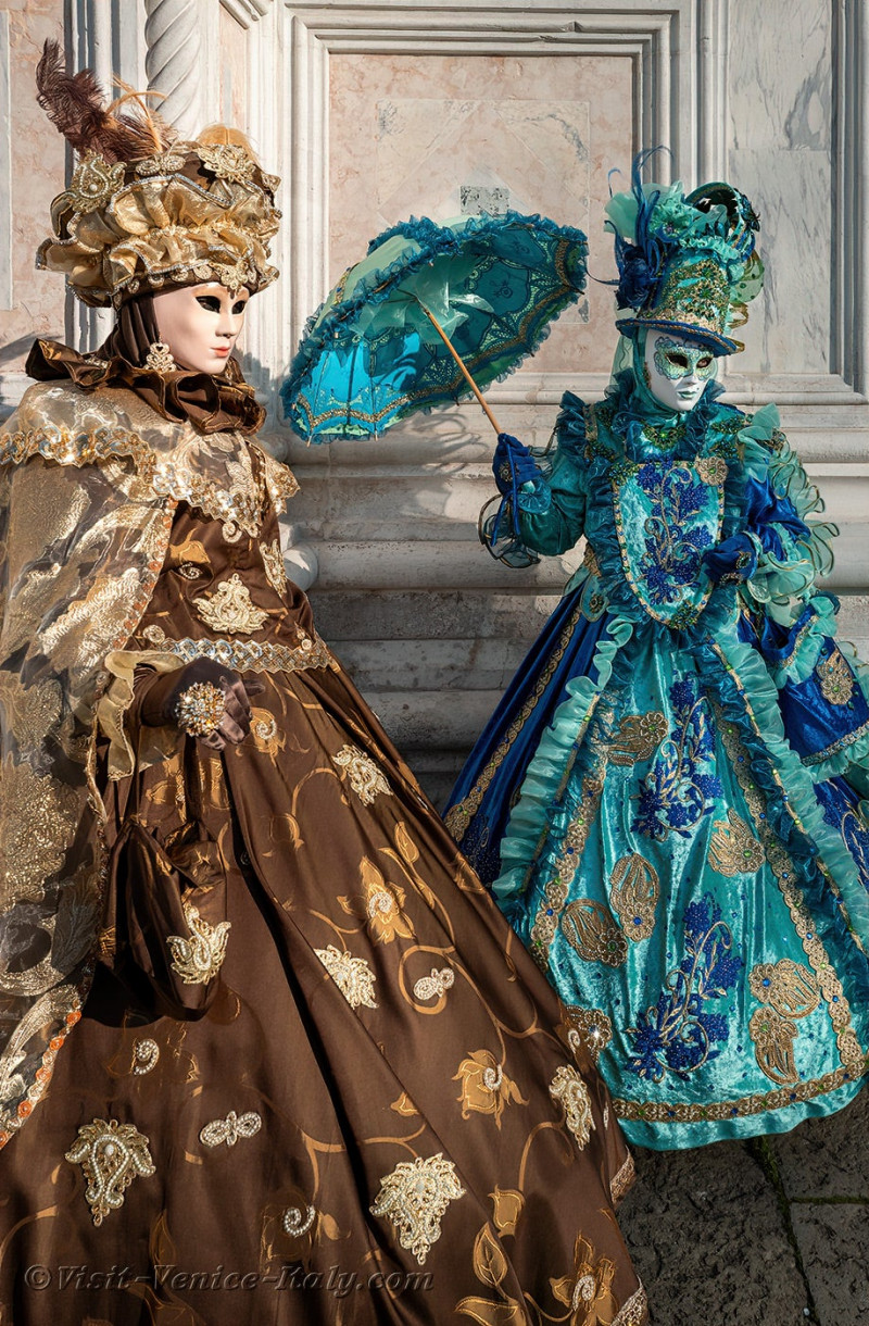 carnival-venice-2024-costume-masks-050.jpg