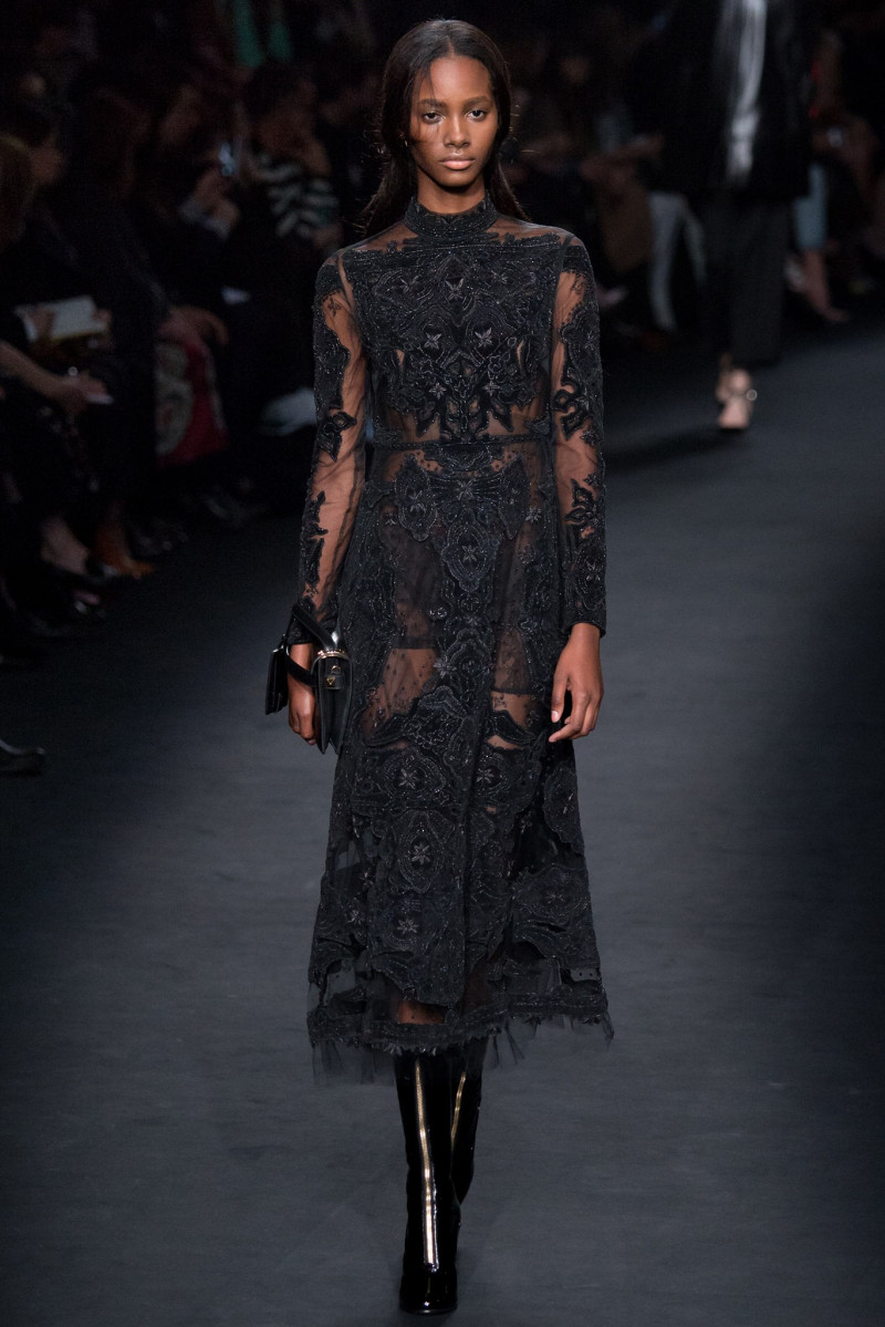 016-valentino.jpg
