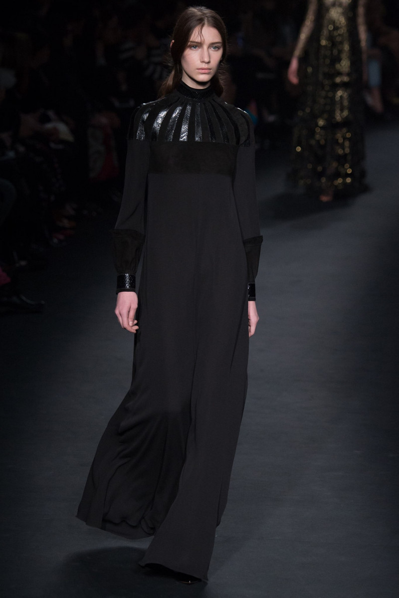 079-valentino.jpg