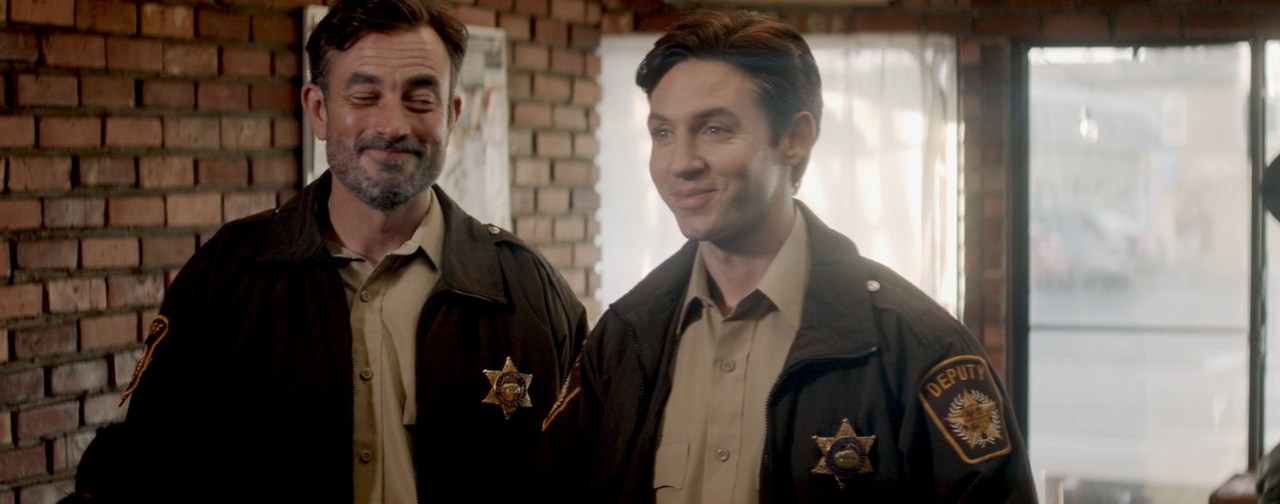 720-The Mean One 2022 1080p BluRay REMUX AVC DTS-HD-MA 5 1-UnKn0wn.mkv_snapshot_00.10.37.934.jpg