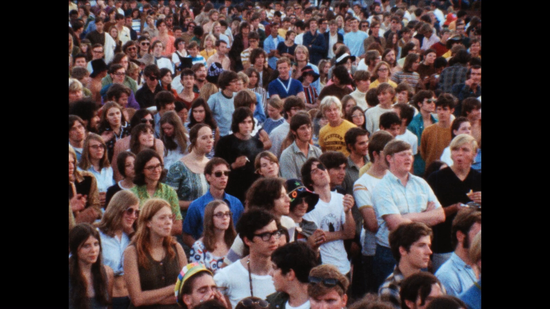 Revival69.Concert.That.Rocked.World.2022.WEB.1080p-ylnian.mkv_snapshot_00.49.26.964.png