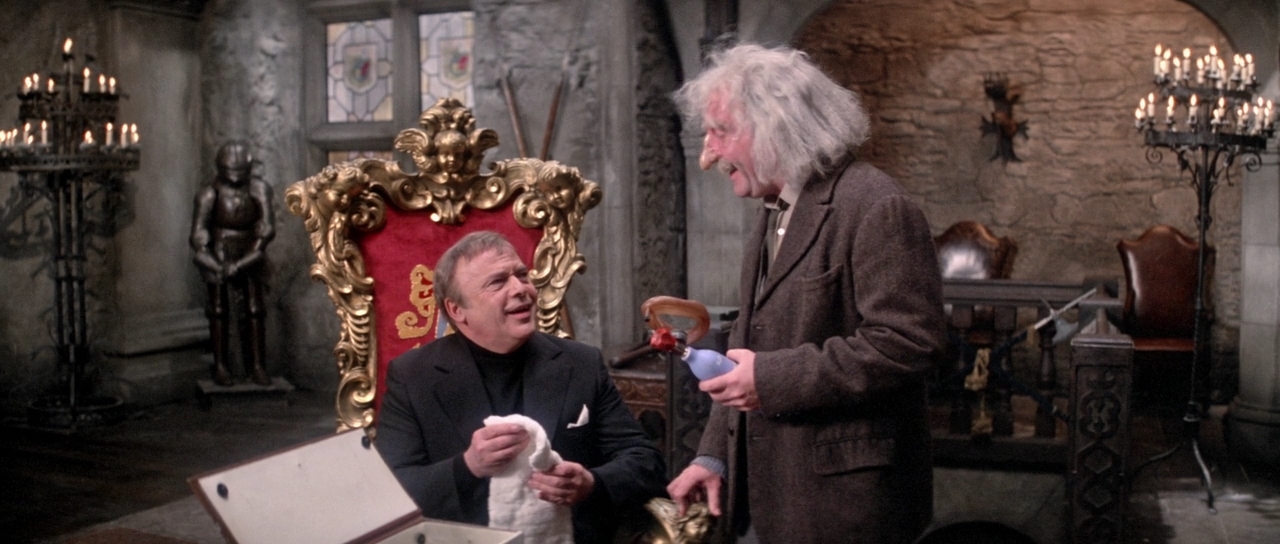 Розовая пантера наносит ответный удар.1976.BDRip 720p msltel.mkv_snapshot_01.29.51.225.jpg