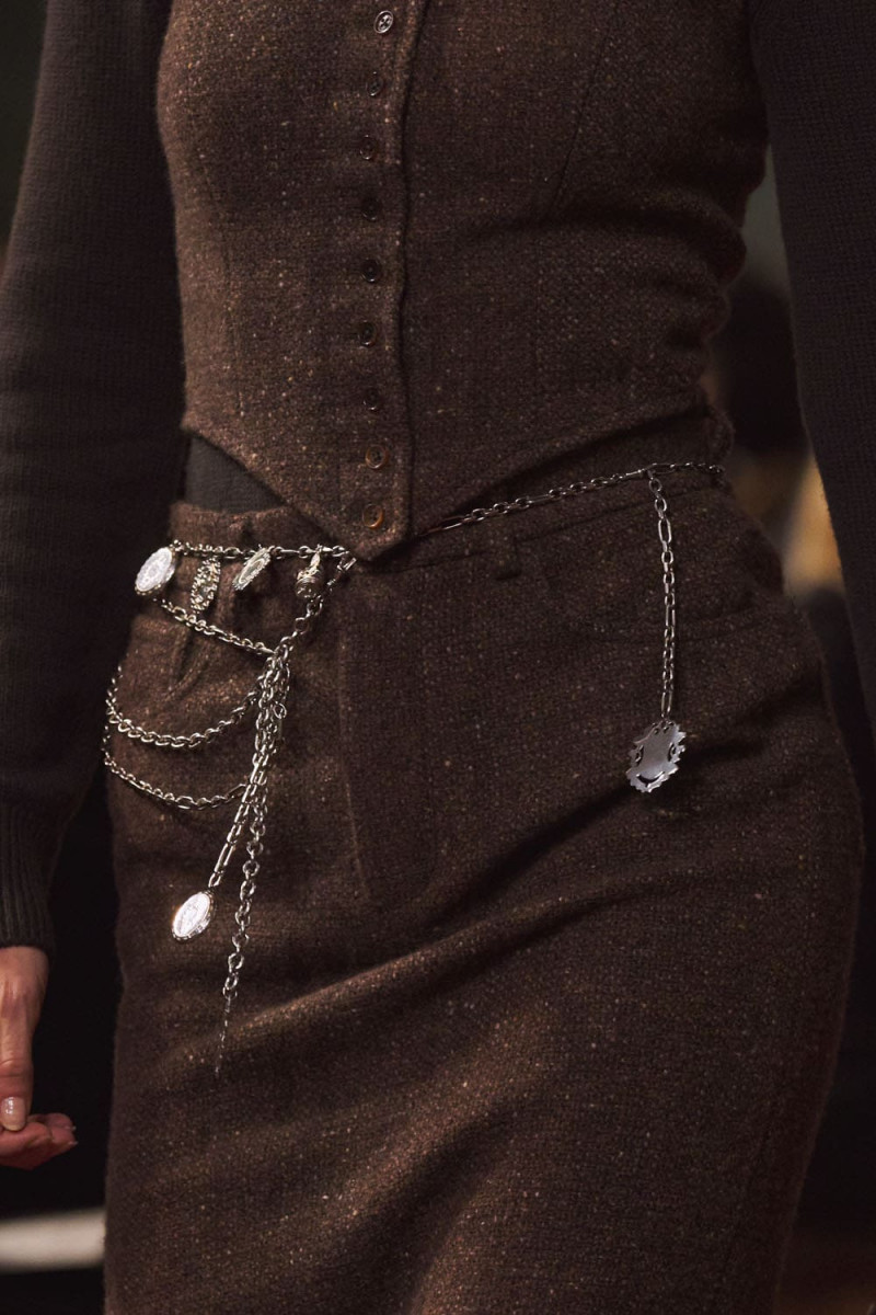 Ralph-Lauren-Fall-Winter-2026-2027-Details-Runway-Magazine-1.jpg