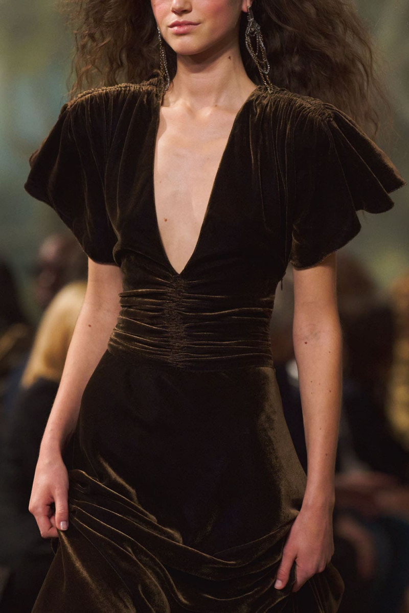 Ralph-Lauren-Fall-Winter-2026-2027-Details-Runway-Magazine-59.jpg