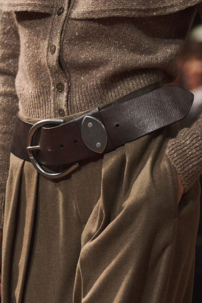 Ralph-Lauren-Fall-Winter-2026-2027-Details-Runway-Magazine-12.jpg