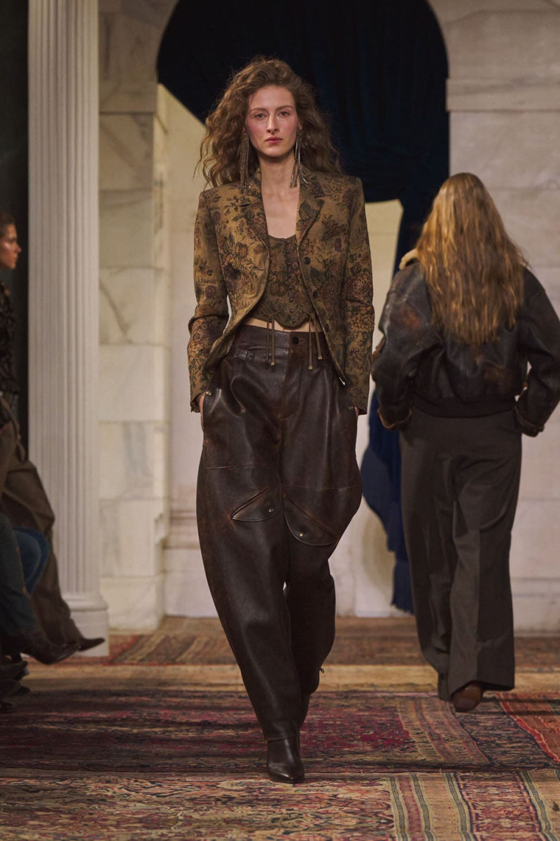 Ralph-Lauren-Fall-Winter-2026-2027-New-York-Runway-Magazine-23.jpg
