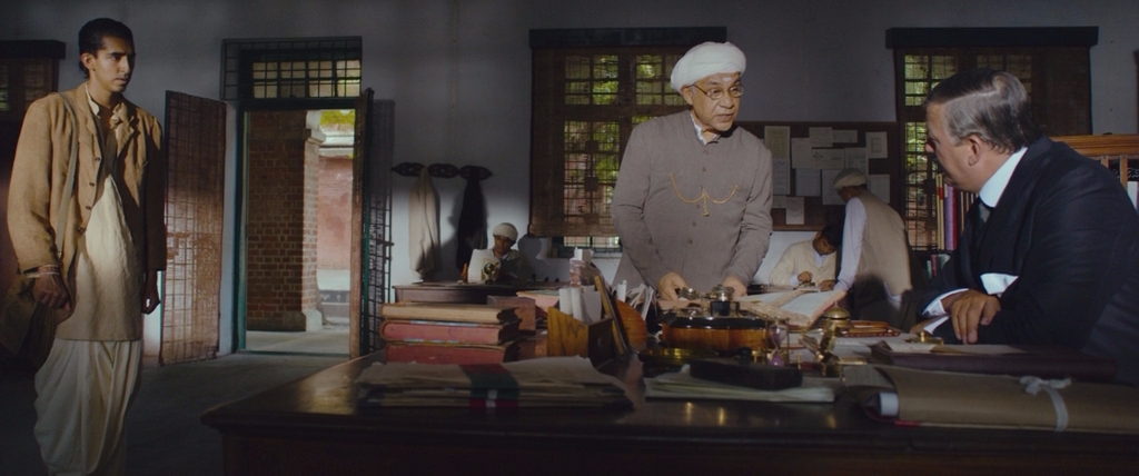 Человек, который познал бесконенчность.2015.BDRip AVC msltel..mkv_snapshot_00.05.29.079.jpg