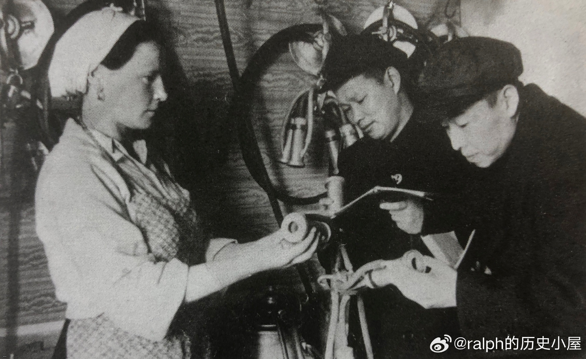1952?4???H.C.??????????????-????????????????????????????.jpg