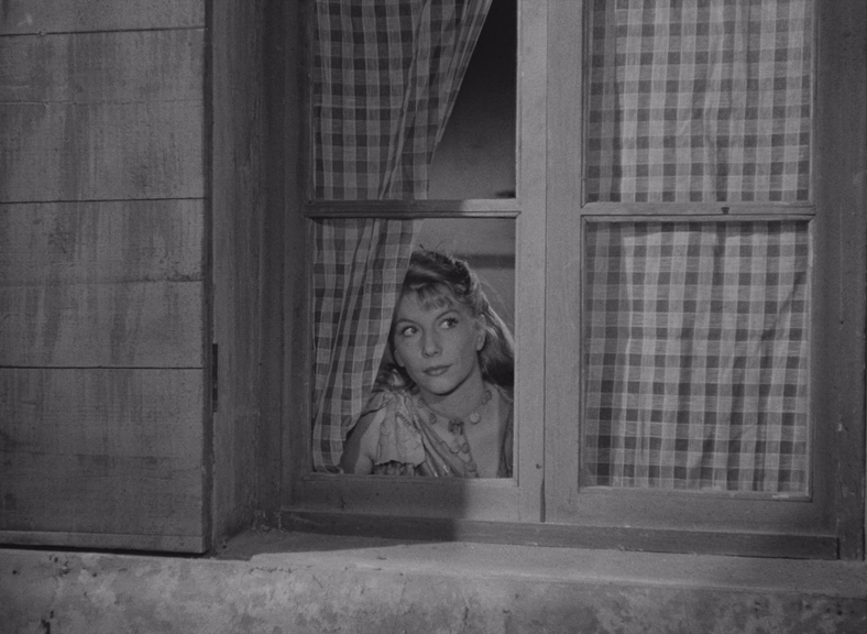 Уголин.1952.BDRip AVC msltel.mkv_snapshot_00.44.07.584.jpg