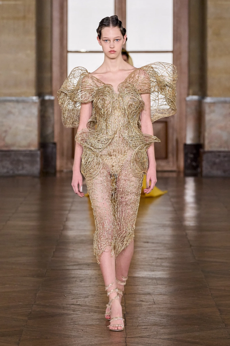 00021-gaurav-gupta-spring-2026-couture-credit-gorunway.webp