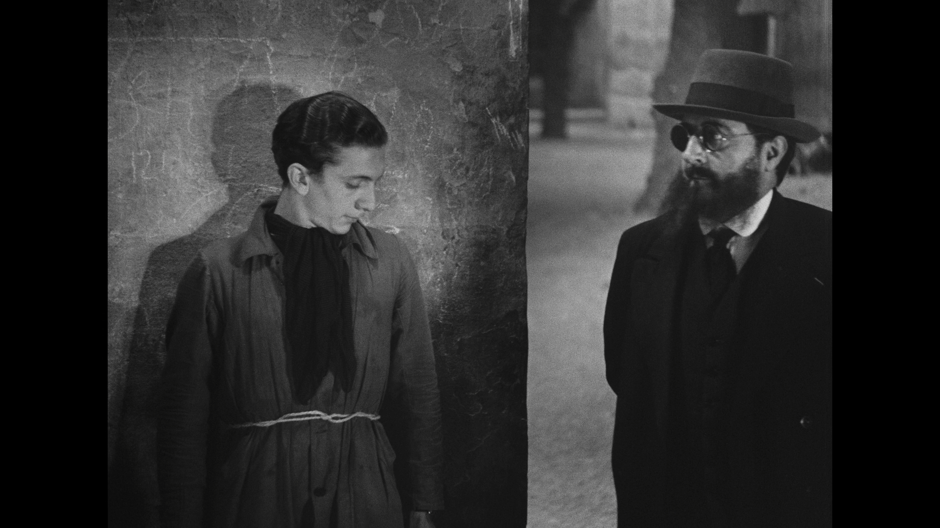 Merlusse.1935.BDRemux.1080p.mkv_snapshot_00.23.05.472.png