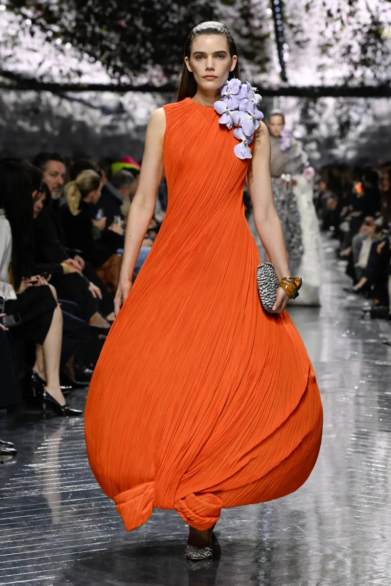 christian-dior-spring-2026-rtw-hc-r-gg-0003.webp