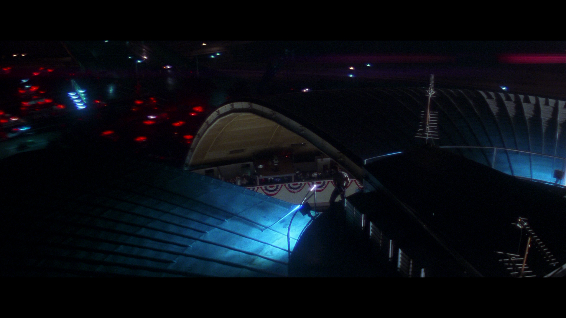 Sudden.Death.1995.Kino Lorber.BDRemux.1080p.mkv_20260307_112133.759.png