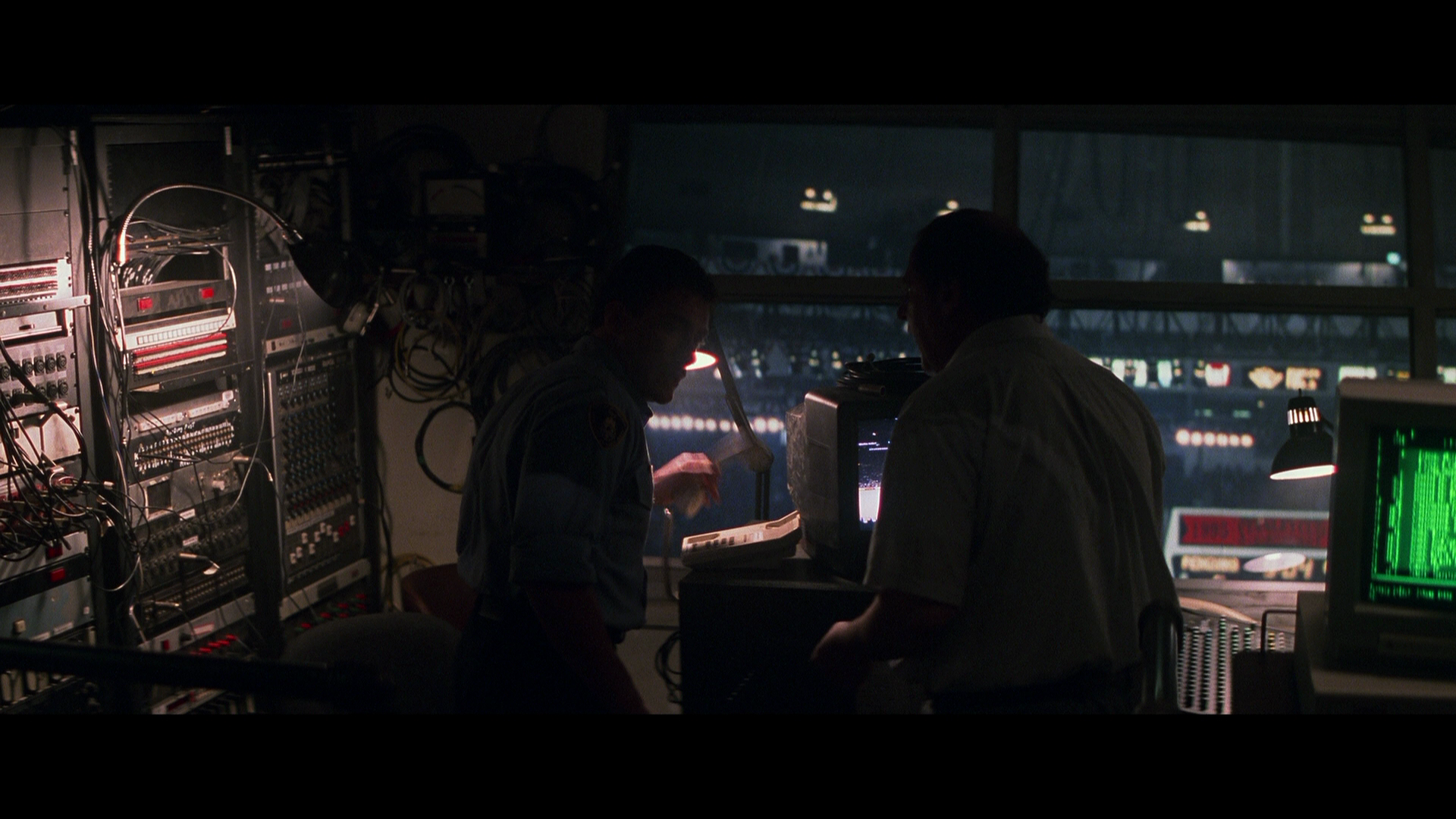 Sudden.Death.1995.Kino Lorber.BDRemux.1080p.mkv_20260307_112029.778.png