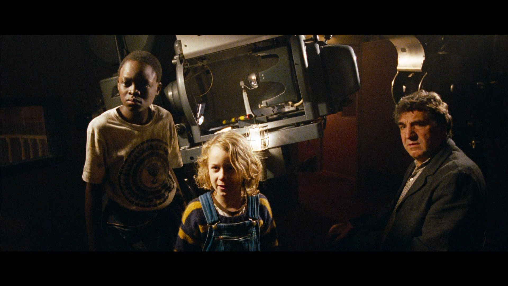 The.Thief.Lord.2006.Bluray.Remux.1080i.VC-1.RUS.ENG.and.En.De.Es.Nl.Fr.sub.mkv_snapshot_00.38.24.png