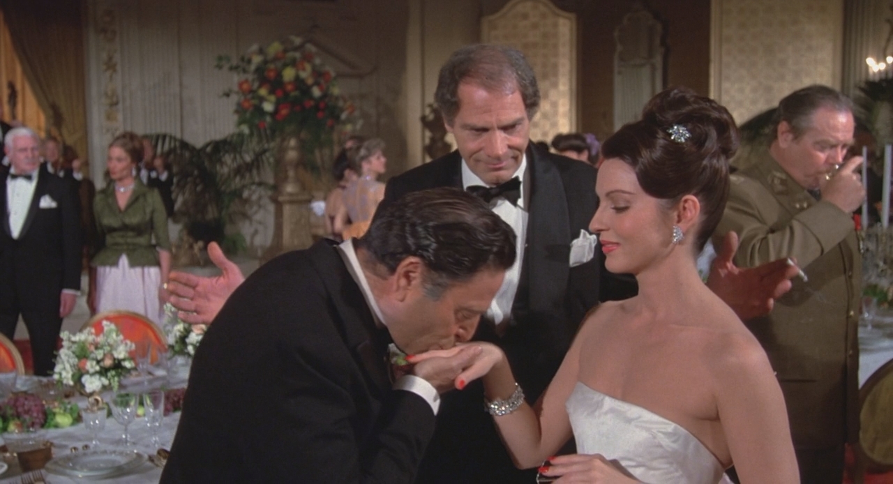 Другая сторона полуночи.1977.BDRip 720p msltel.mkv_snapshot_01.31.51.779.jpg