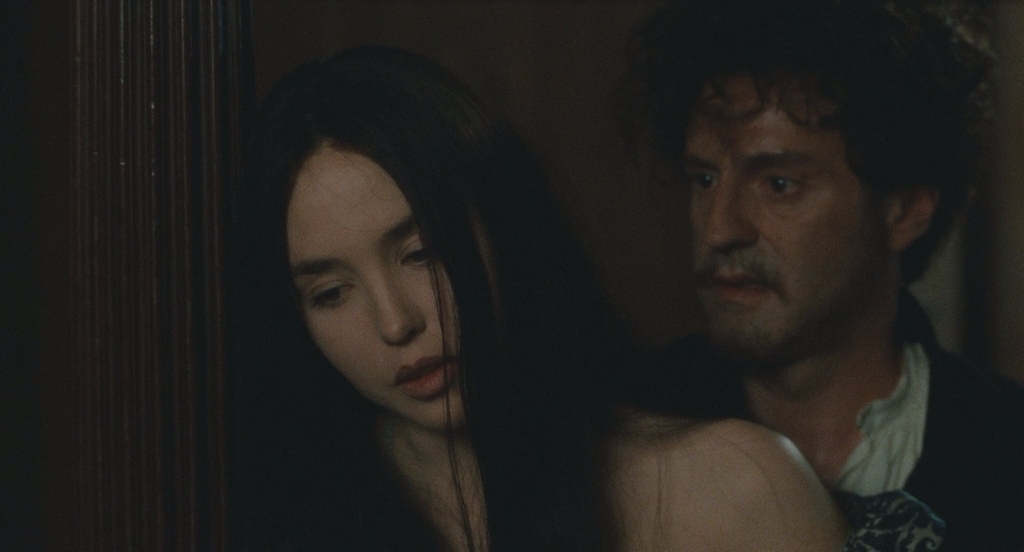 Королева Марго.1994.DirCut.BDRip AVC msltel.mkv_snapshot_00.29.28.970.jpg