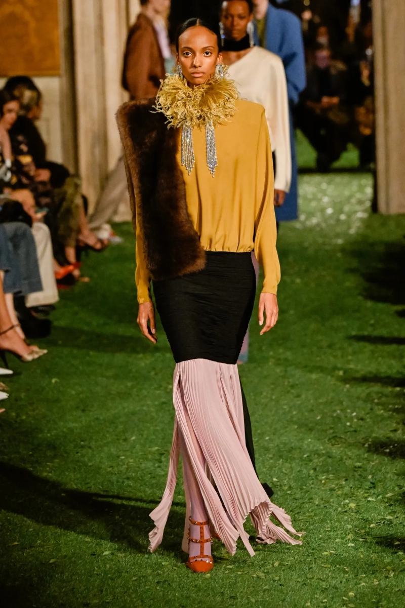 valentino-fall-26-rtw-GG-017.webp