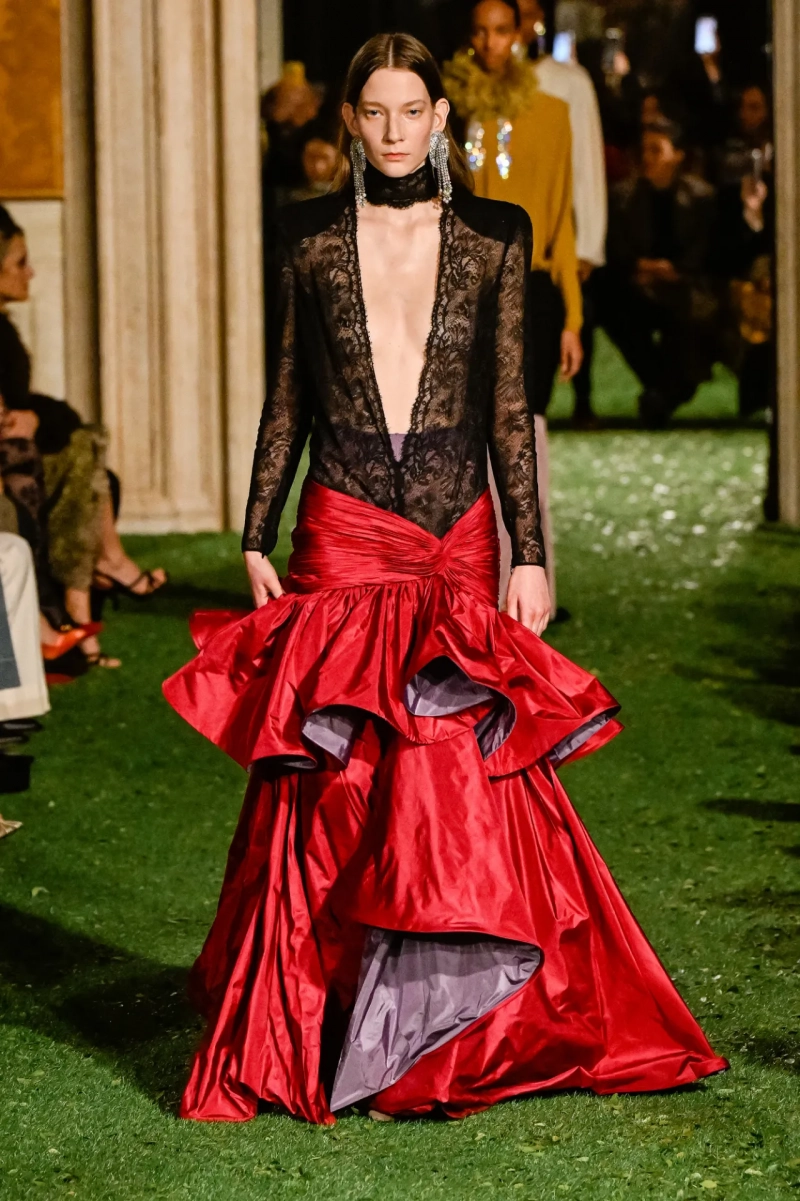 valentino-fall-26-rtw-GG-016.webp