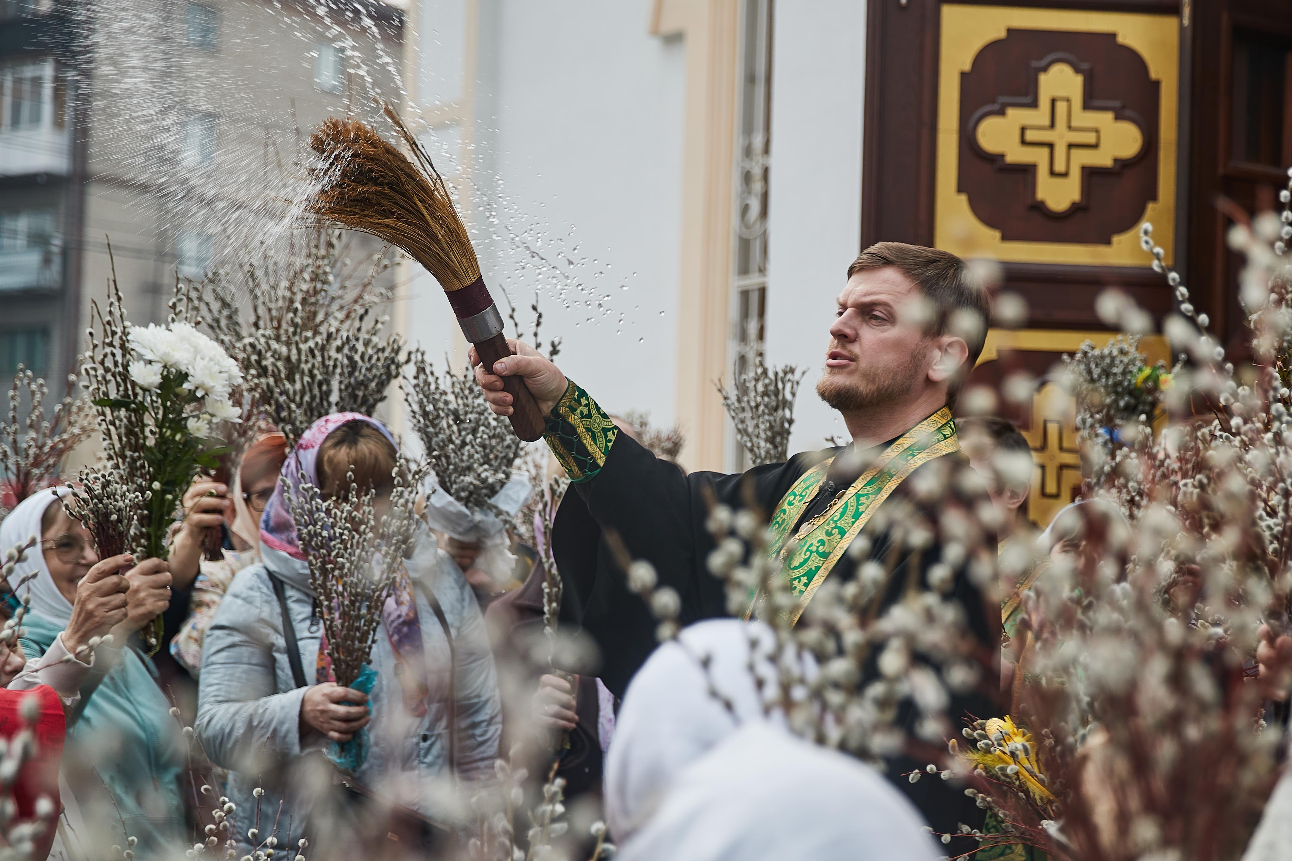Вербное воскресенье в Перми: 50 открыток для поздравлений доступны бесплатно