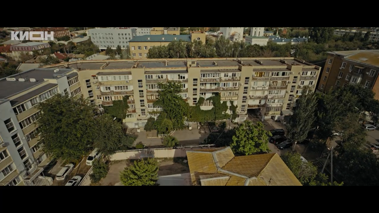 Otpechatki.S01.E01.2025.WEB-DL.720p.ExKinoRay_001_48252.png