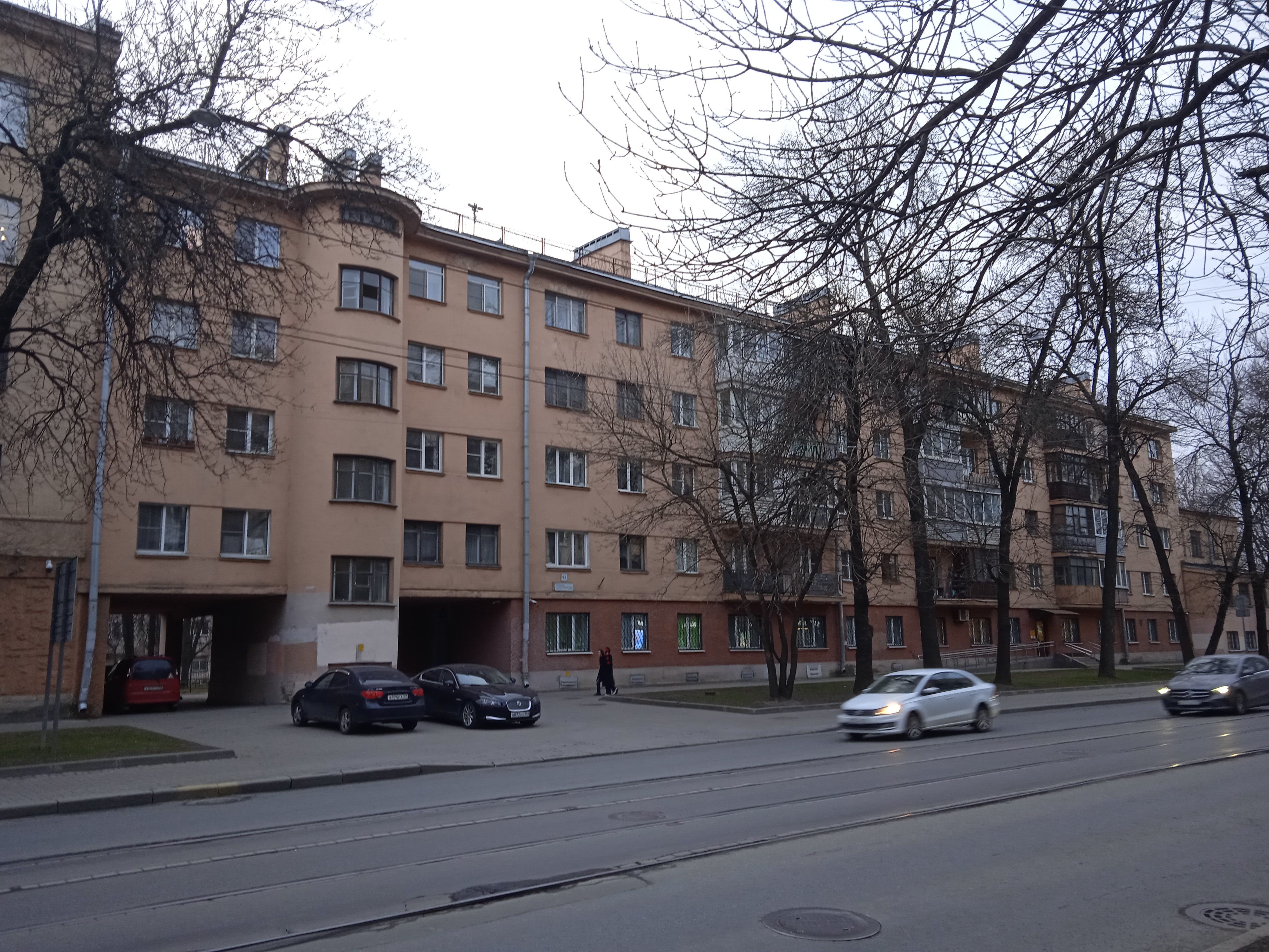 Большой Сампсониевский пр. 98