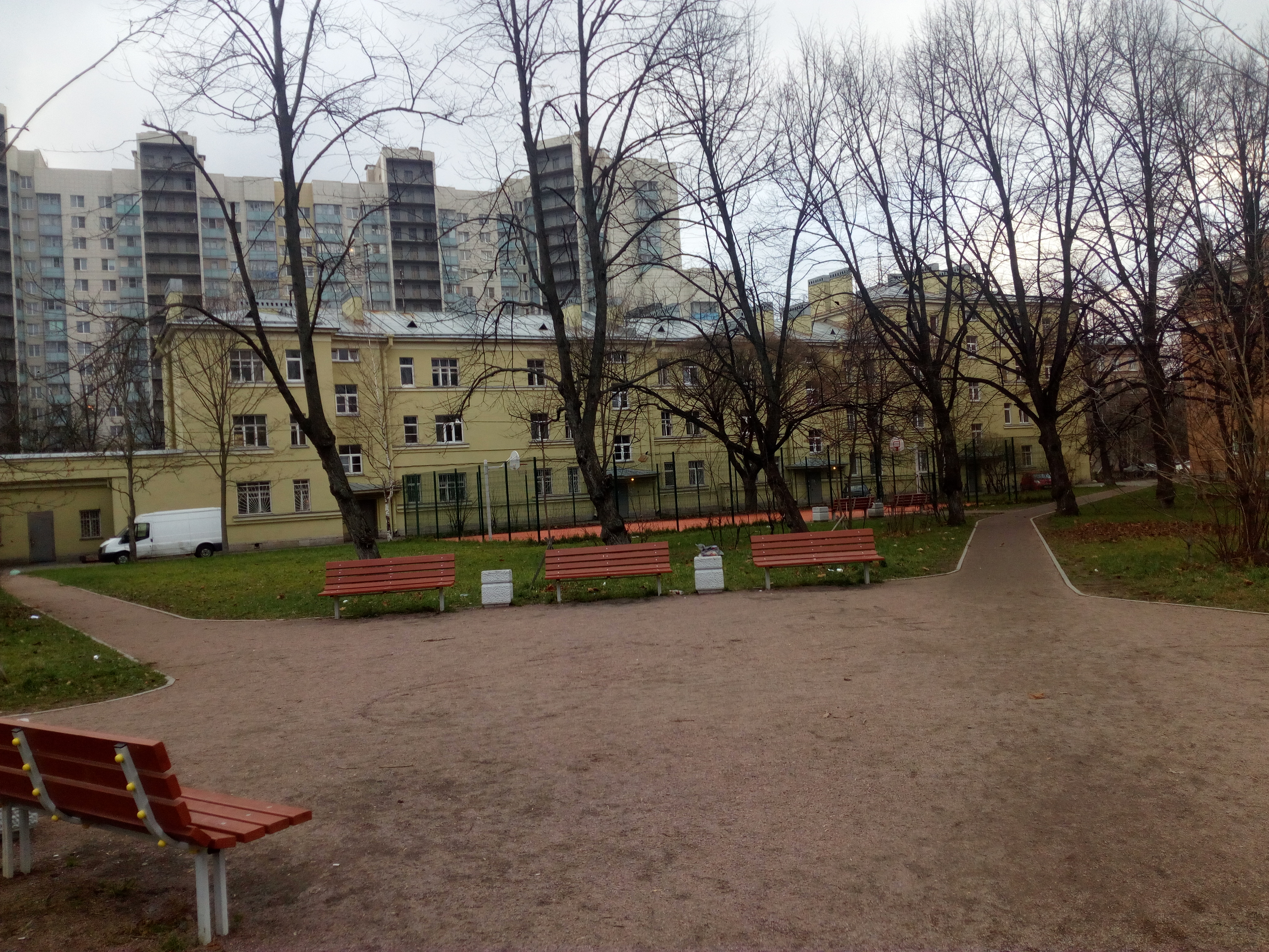1-й Рабфаковский пер., 5, парадные 19-22