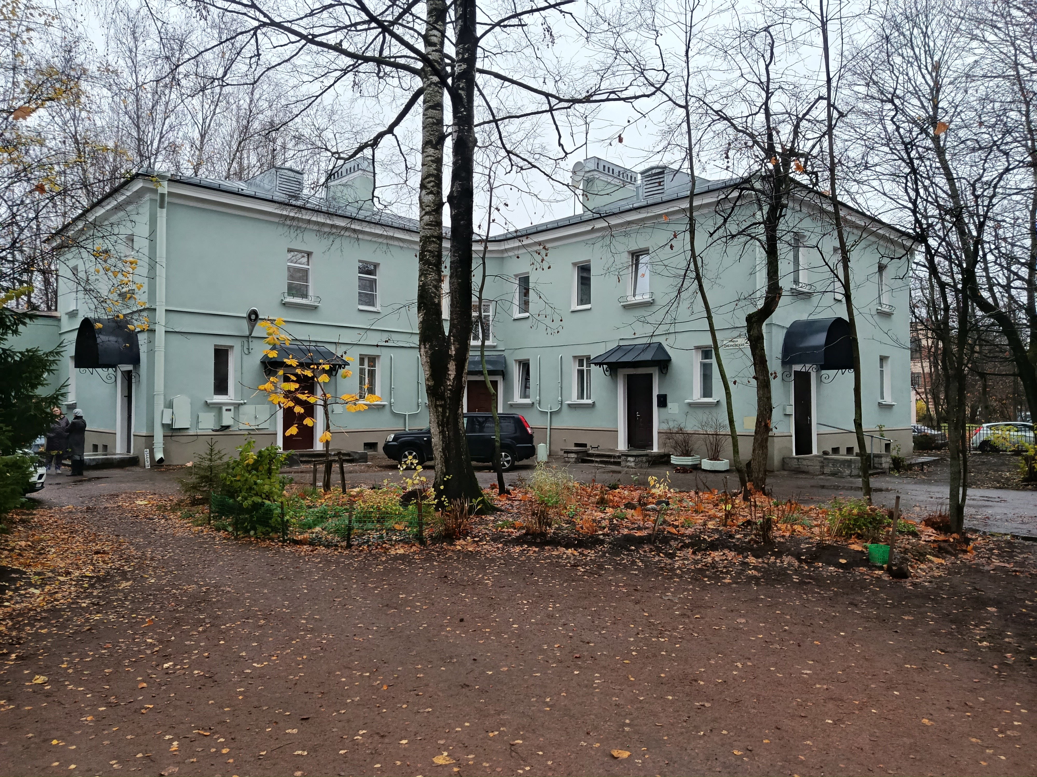 Дибуновская 21к2.JPG