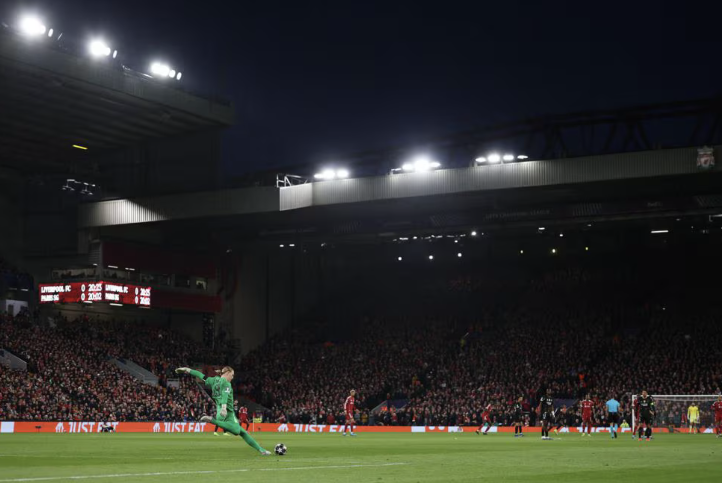 Сафонов вывел ПСЖ в полуфинал Лиги чемпионов: итоги матчей 14 апреля