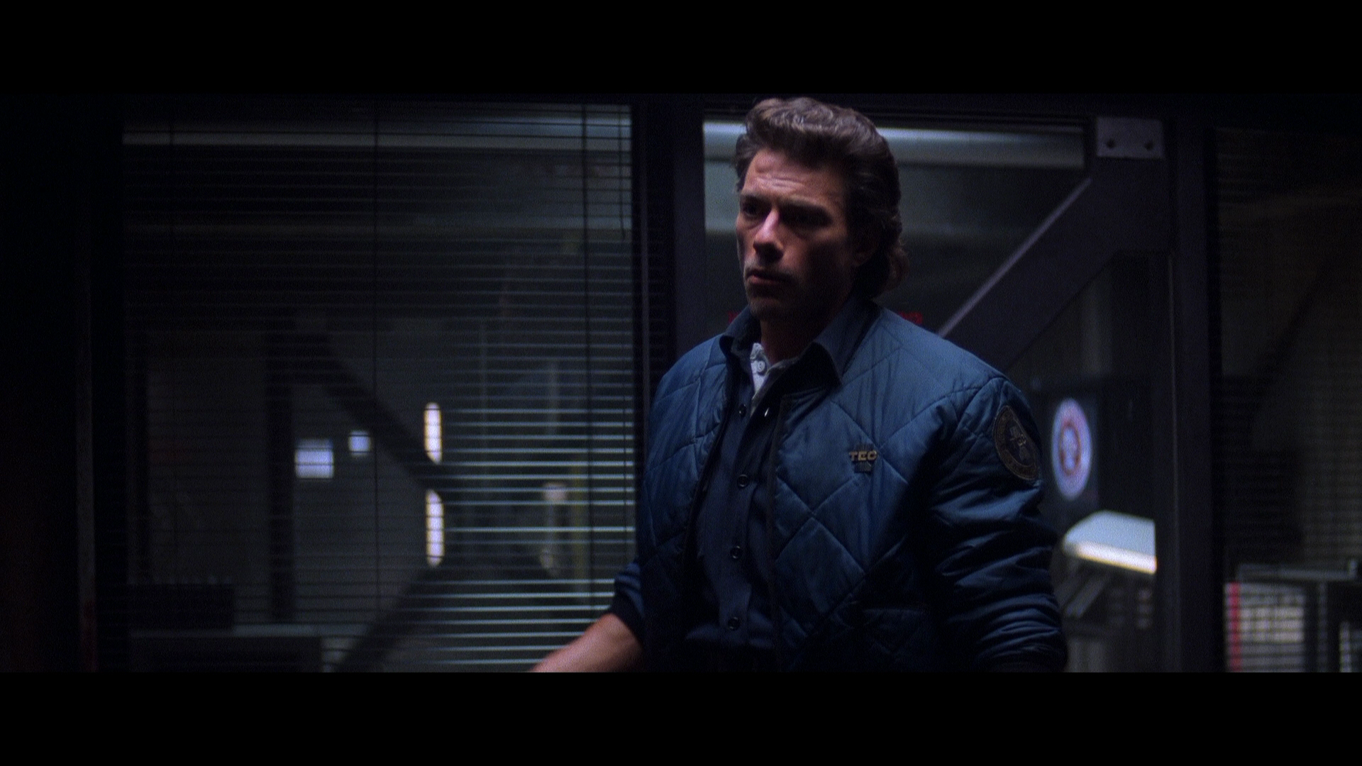Timecop.1994.Shout.Factory.BDRemux.1080p.mkv_20260419_163817.598.png