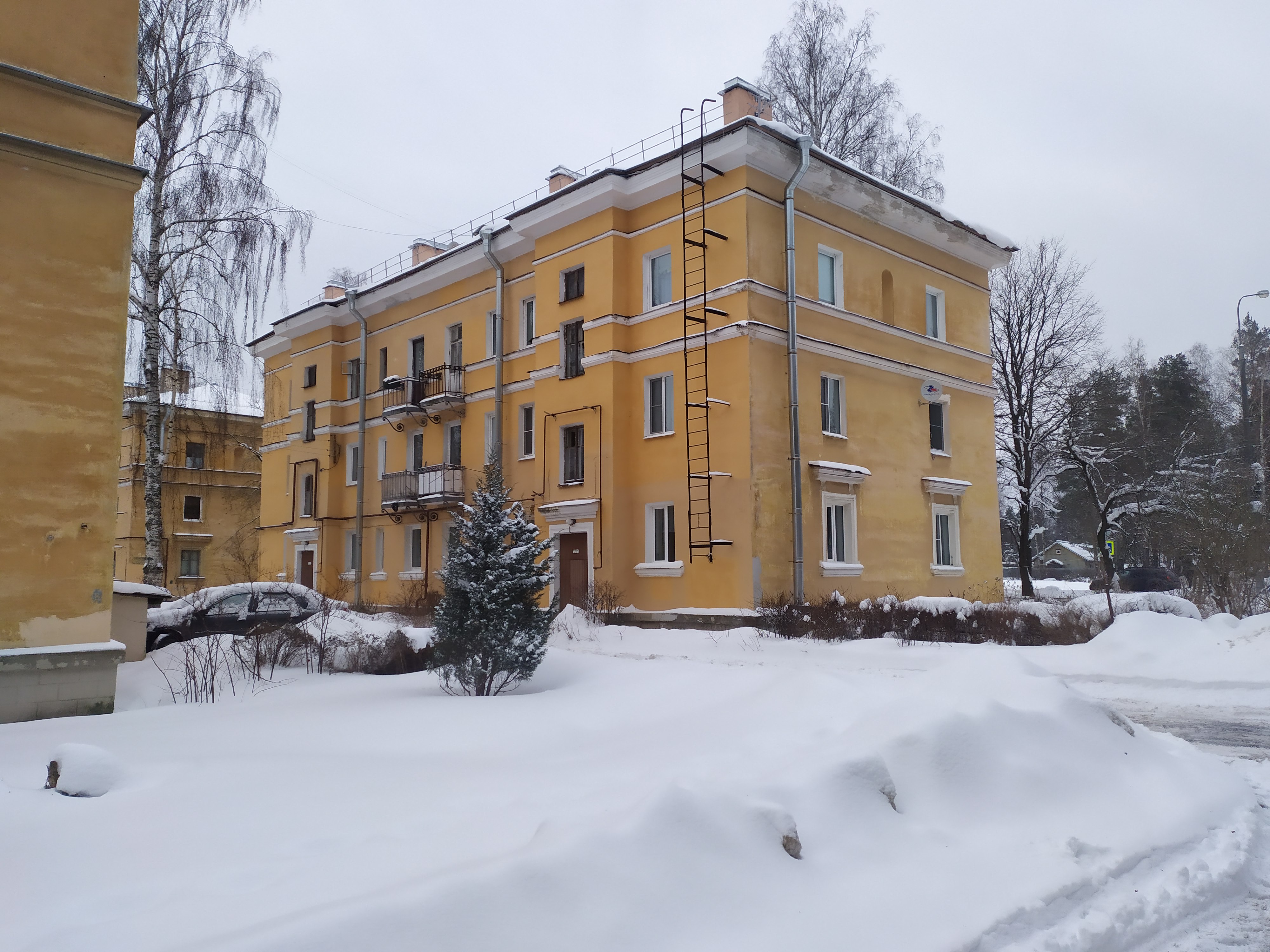Песочный, Ленинградская 81.JPG
