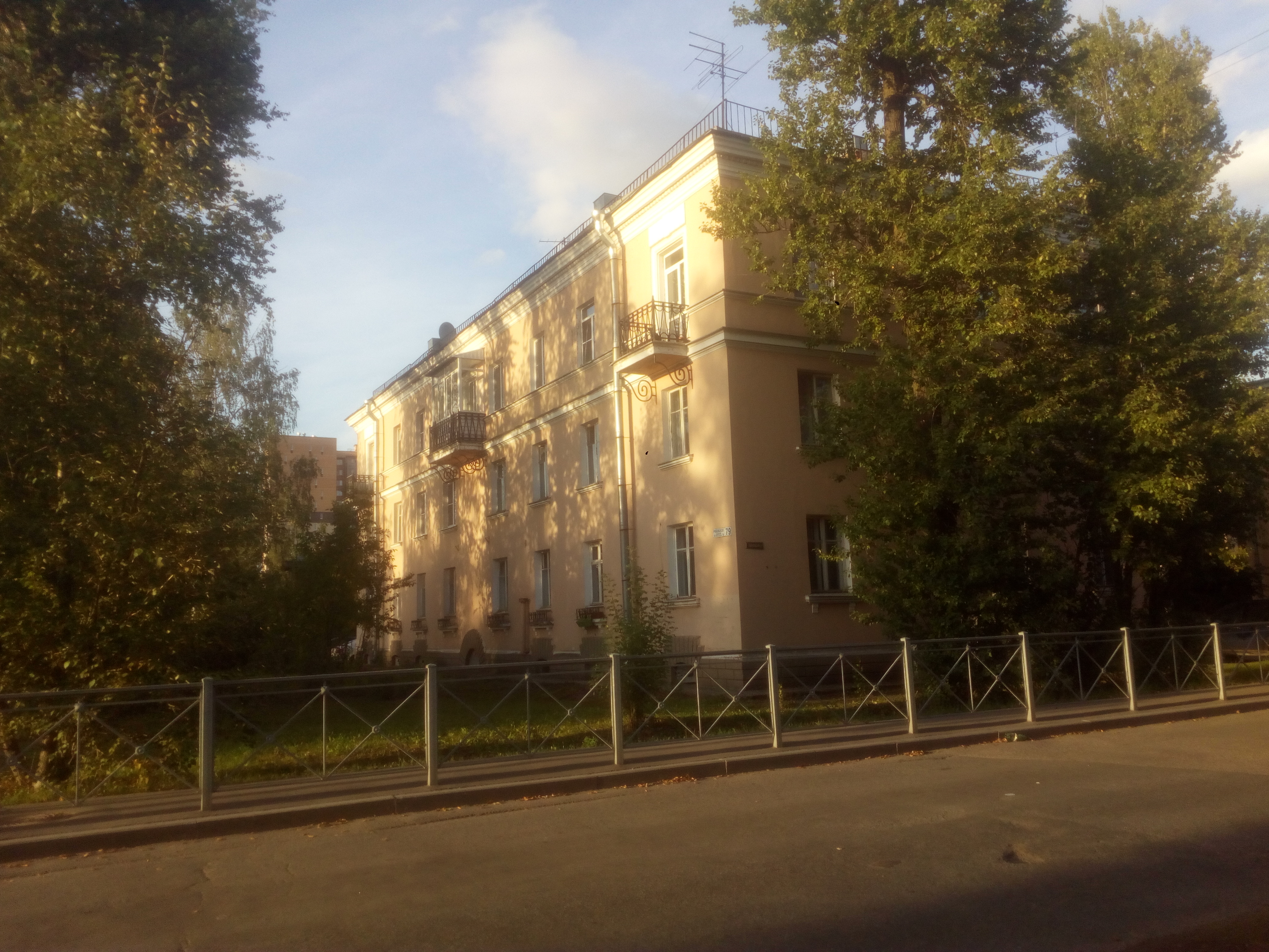 Рябовское шоссе 79.jpg