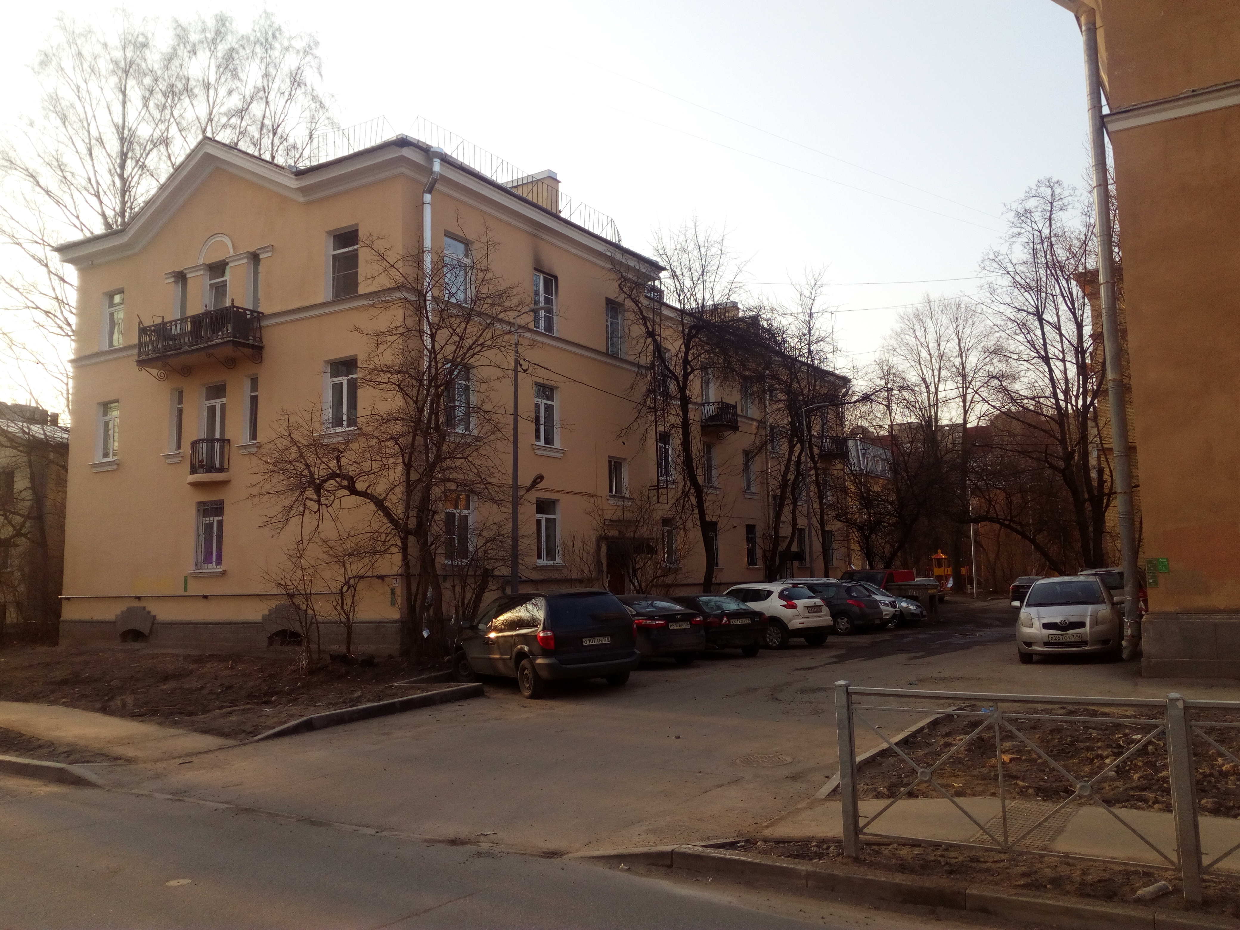 Энгельса 44к2.jpg