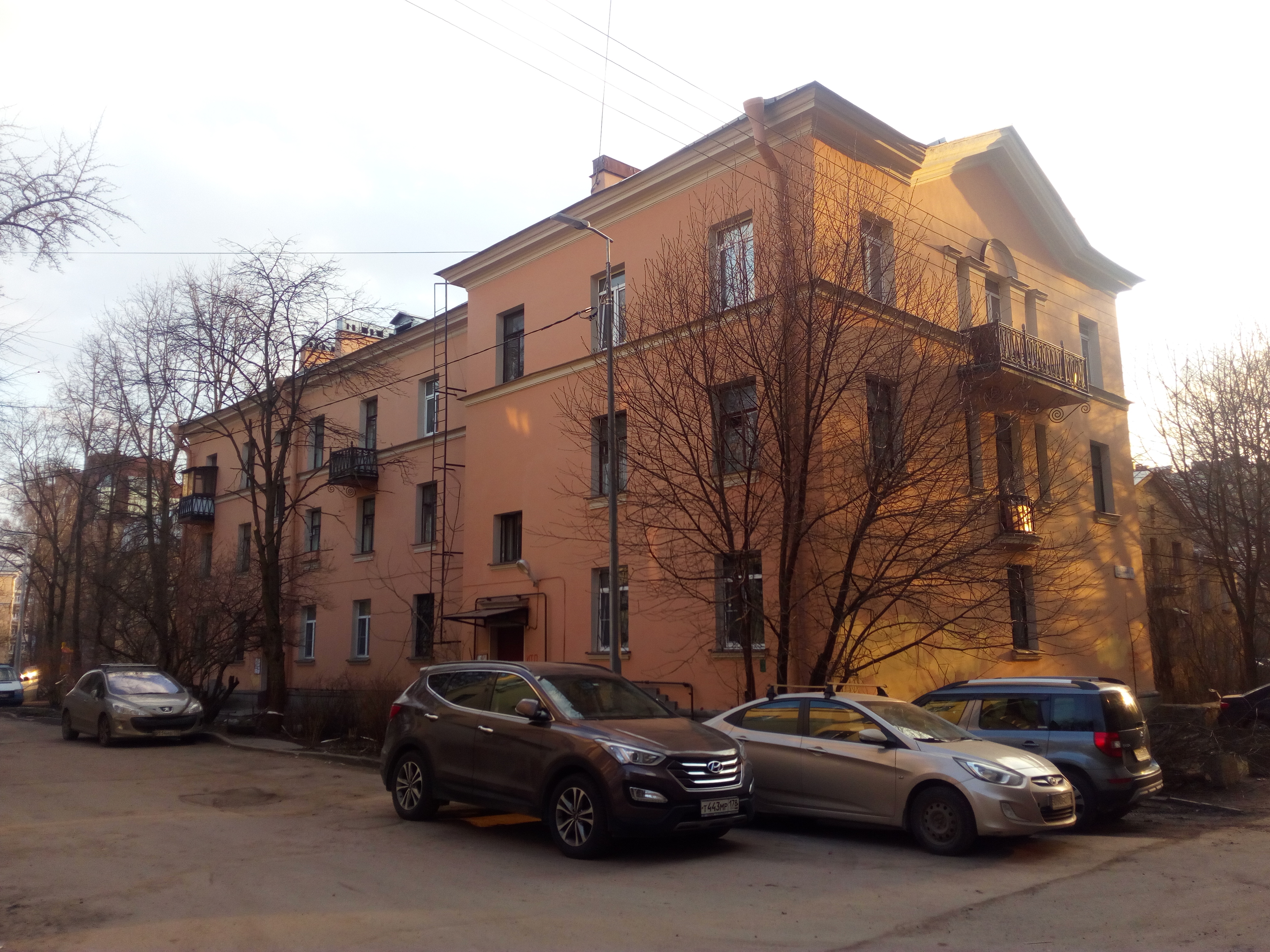 Ломовская ул.. 4
