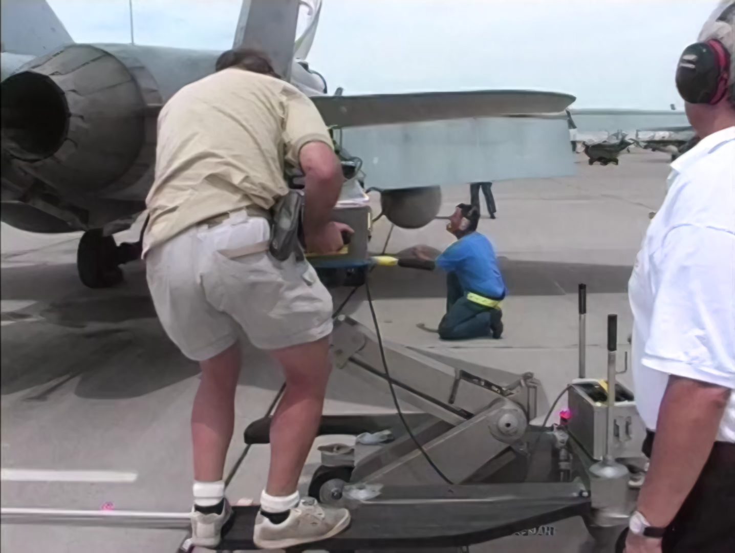 Making of «Fighter pilot - Operation Red Flag» (2004).mkv_snapshot_08.19.866.png