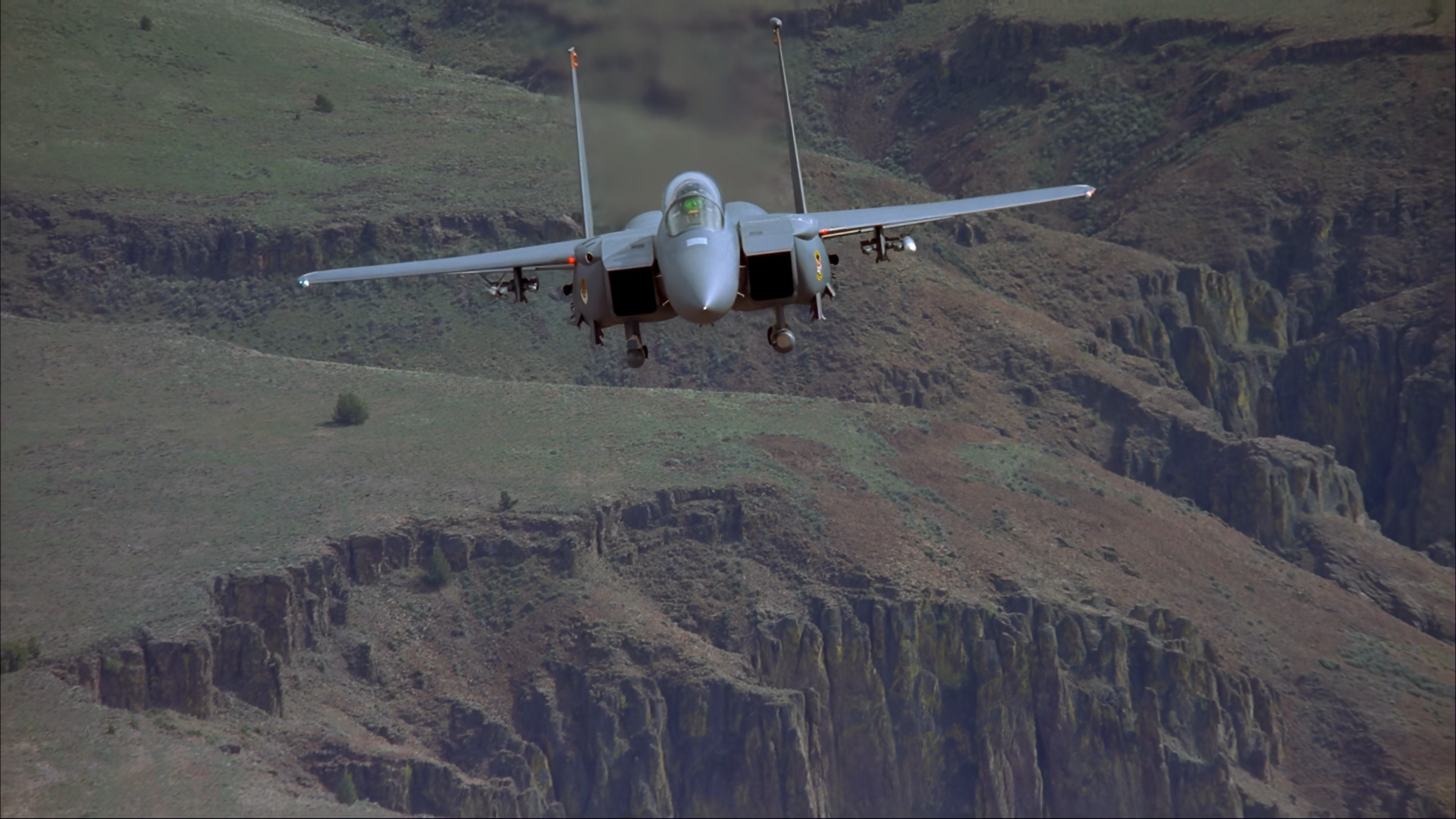 Operation «Red Flag» (2004).mkv_snapshot_03.34.297.png