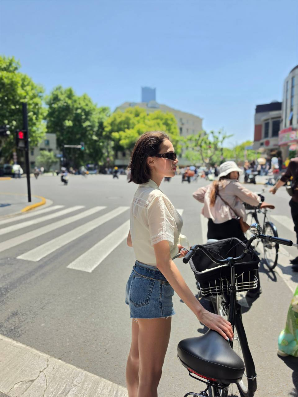 https://i6.imageban.ru/out/2026/05/15/1cf301e50bf61eccad04f371002827db.png