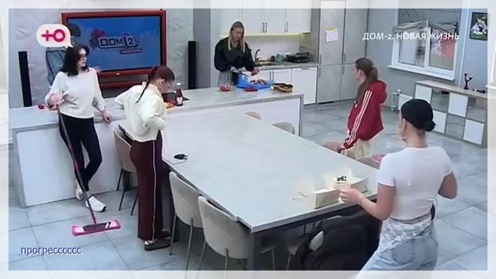 https://i6.imageban.ru/out/2026/05/18/2c1893c31d474da65b64bdb80db4b429.jpg